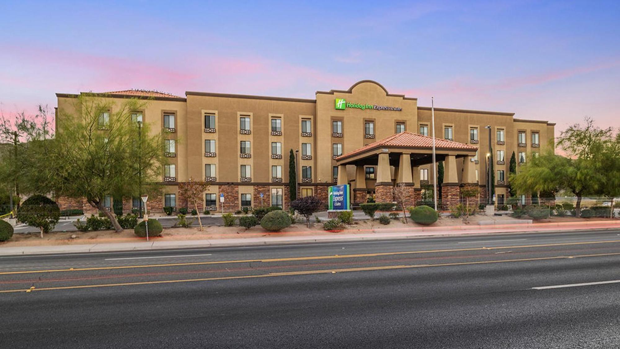 Holiday Inn Express Hotel & Suites Twentynine Palms, An Ihg Hotel Exterior foto